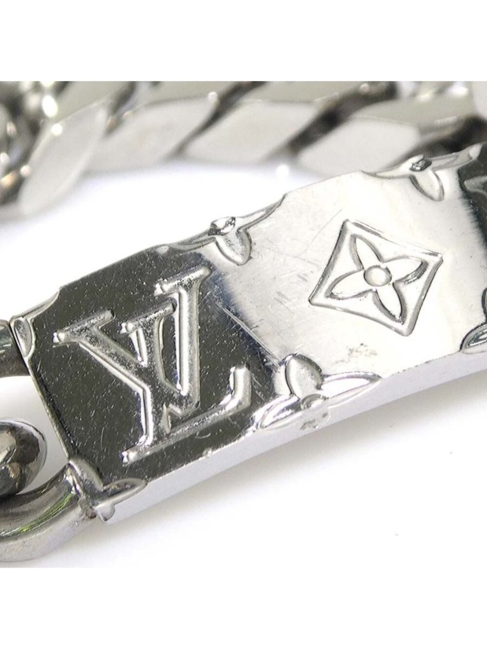 Louis Vuitton Bracelet LV Signature - Picture 8 of 10